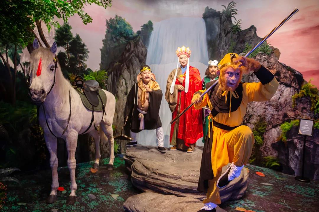 A Chinese National Brand Wax Museum Named WeiMuKaiLa | DXDF, Grand Orient Wax Figure 5