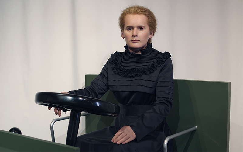Character Story | The heroine who won two Nobel Prizes - Marie Curie | DXDF, Grand Orient Wax Figure 6
