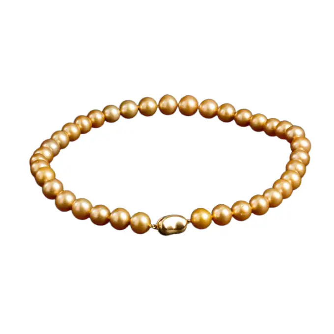 Collar con perlas doradas del Fénix del Mar del Sur y cierre de oro de 18 quilates. 1