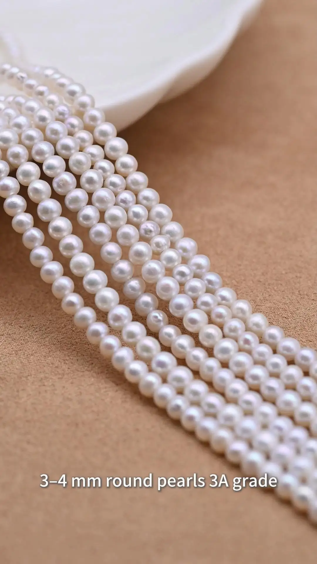 Hilo de perlas redondas blancas AAA de 3-4 mm de agua dulce para la fabricación de joyas. 1