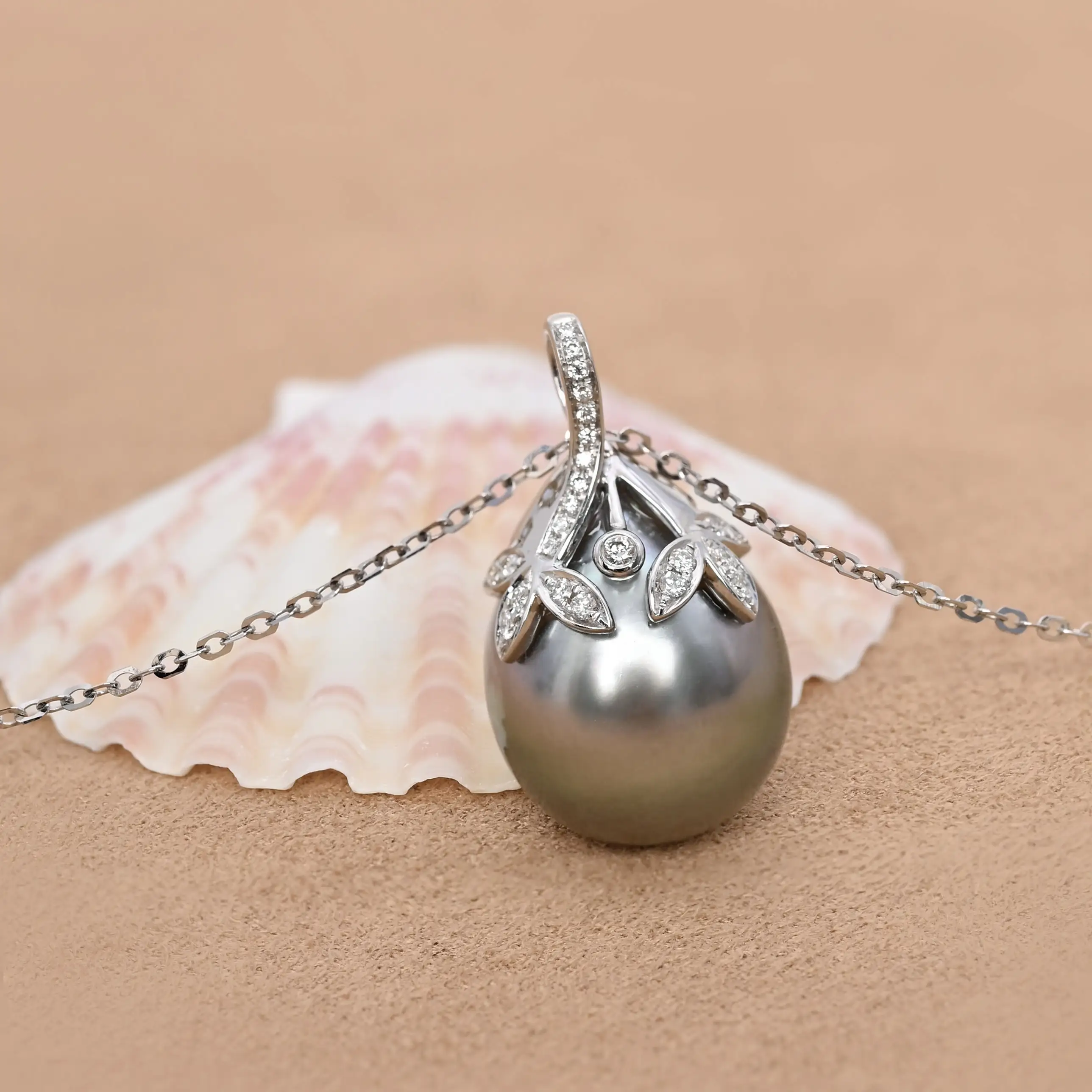 Колье из таитянского жемчуга 18 карат, 13-14 мм, с натуральными бриллиантами, кулон премиум-класса в виде морской воды. 1