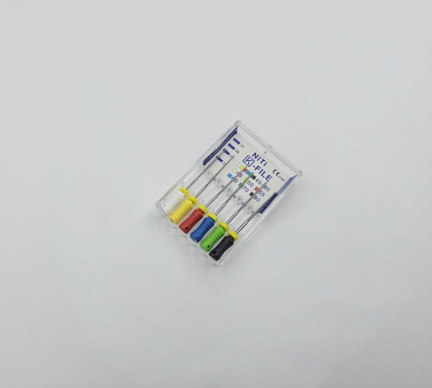 Hand used nickel titanium root canal filefor Dental Treatment ，super elasticity, good flexibility, corrosion resistance 1