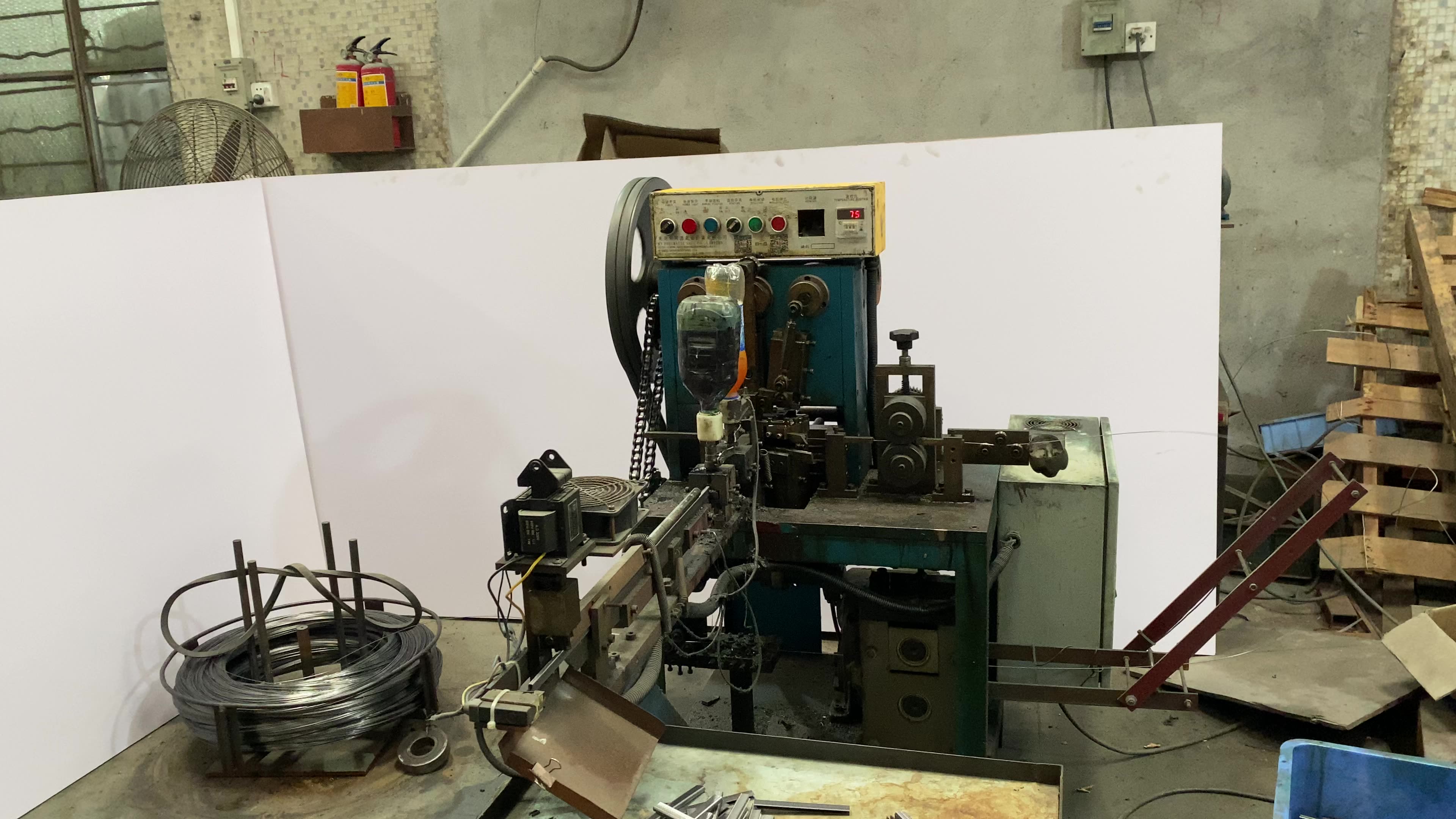 KY - Fully Automatic Staple Machine For Producing 90(4k) Series High Carbon Steel Stapler Pin 4K high-carbon steel making machine 2
