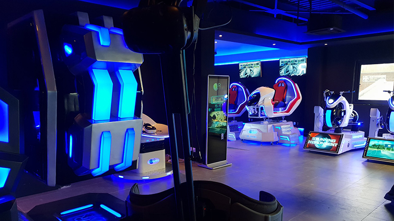 Колко струва изграждането на VR комплект като "Ready Player One"? 7