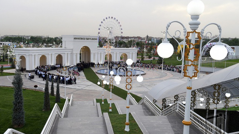 Amusement Park In Uzbekistan 5