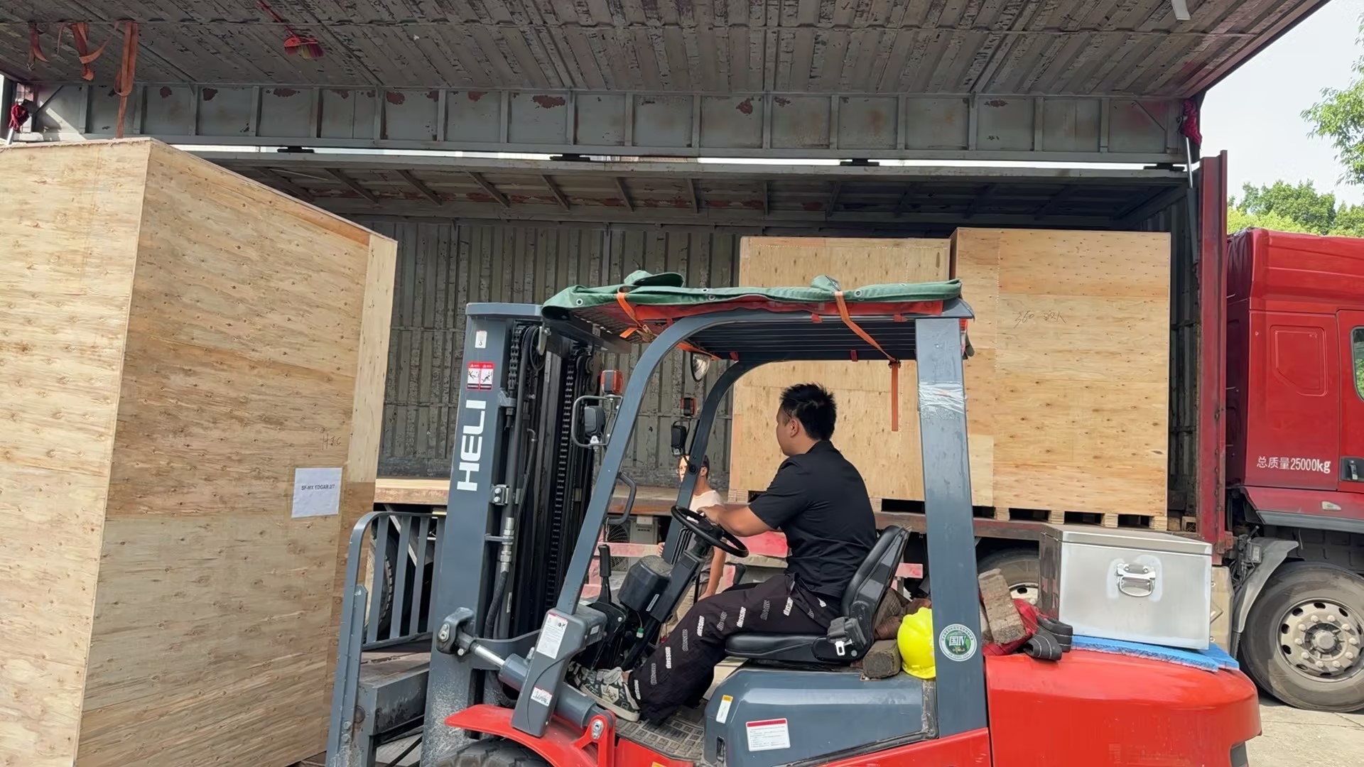 Efficient Shipping Even in Peak Season! Behind SkyFun’s Secrets to High-Volume Production Management 3