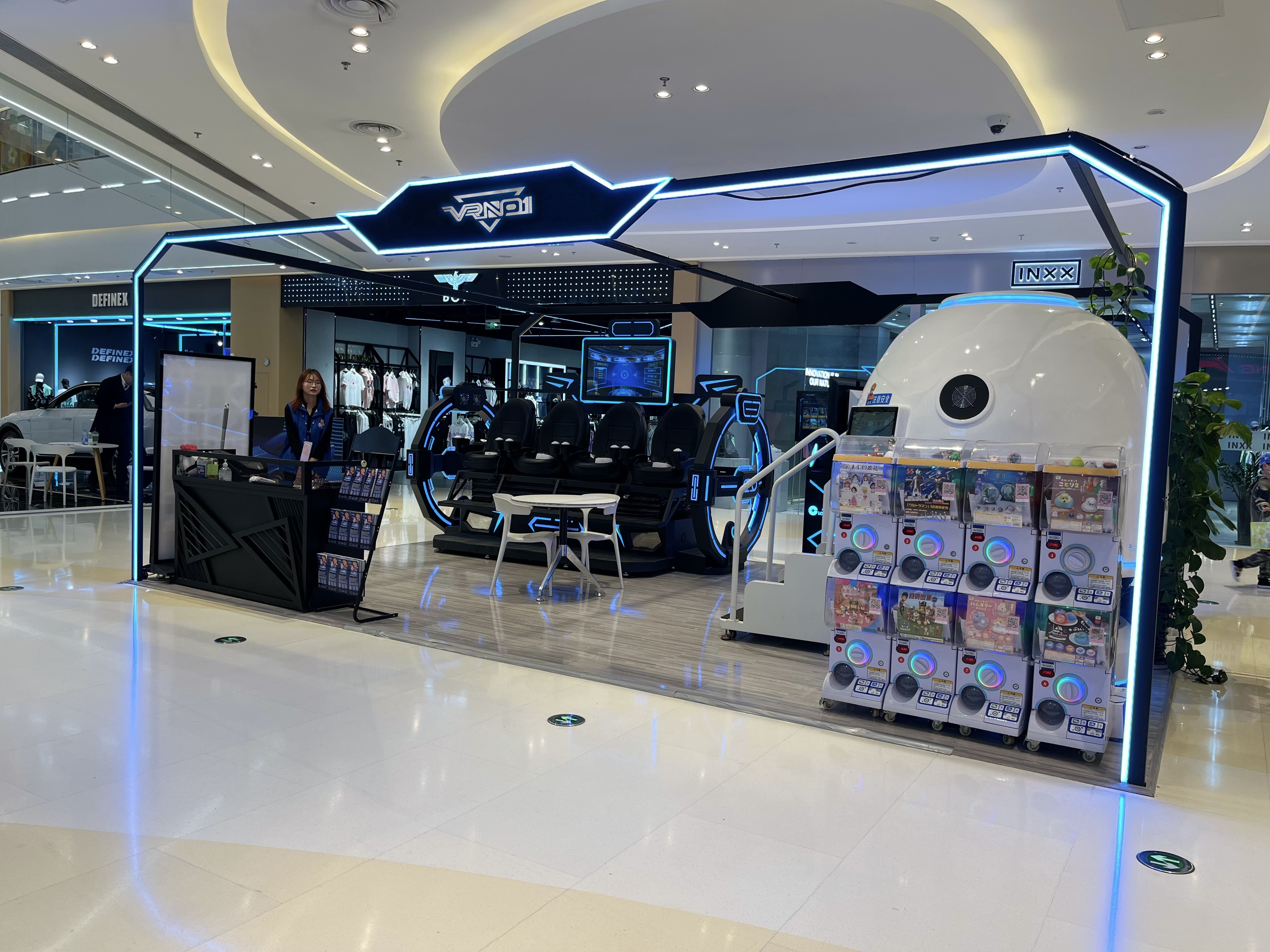How to Choose a VR Equipment Design That Matches Your Brand Image 2