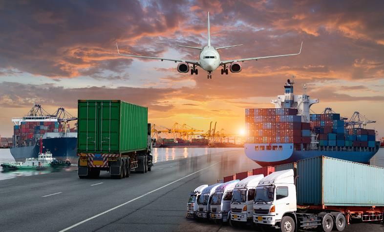 How to Safely Transport VR Gaming Devices 1