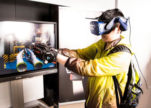 Virtual Reality vs. Augmented Reality: Transforming the Gaming Landscape 4