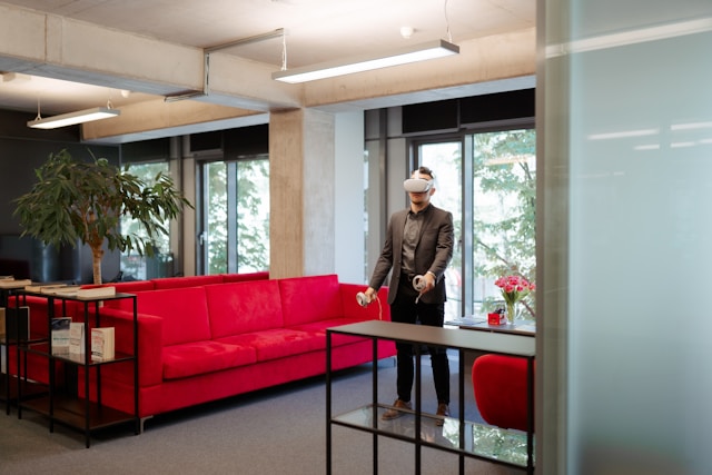 How to Enjoy Virtual Reality Safely and Responsibly? 1