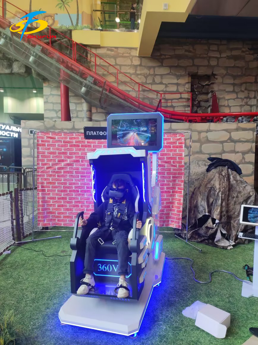 Russian customers purchased a single-player 360 VR simulator and placed it in a large amusement park 1