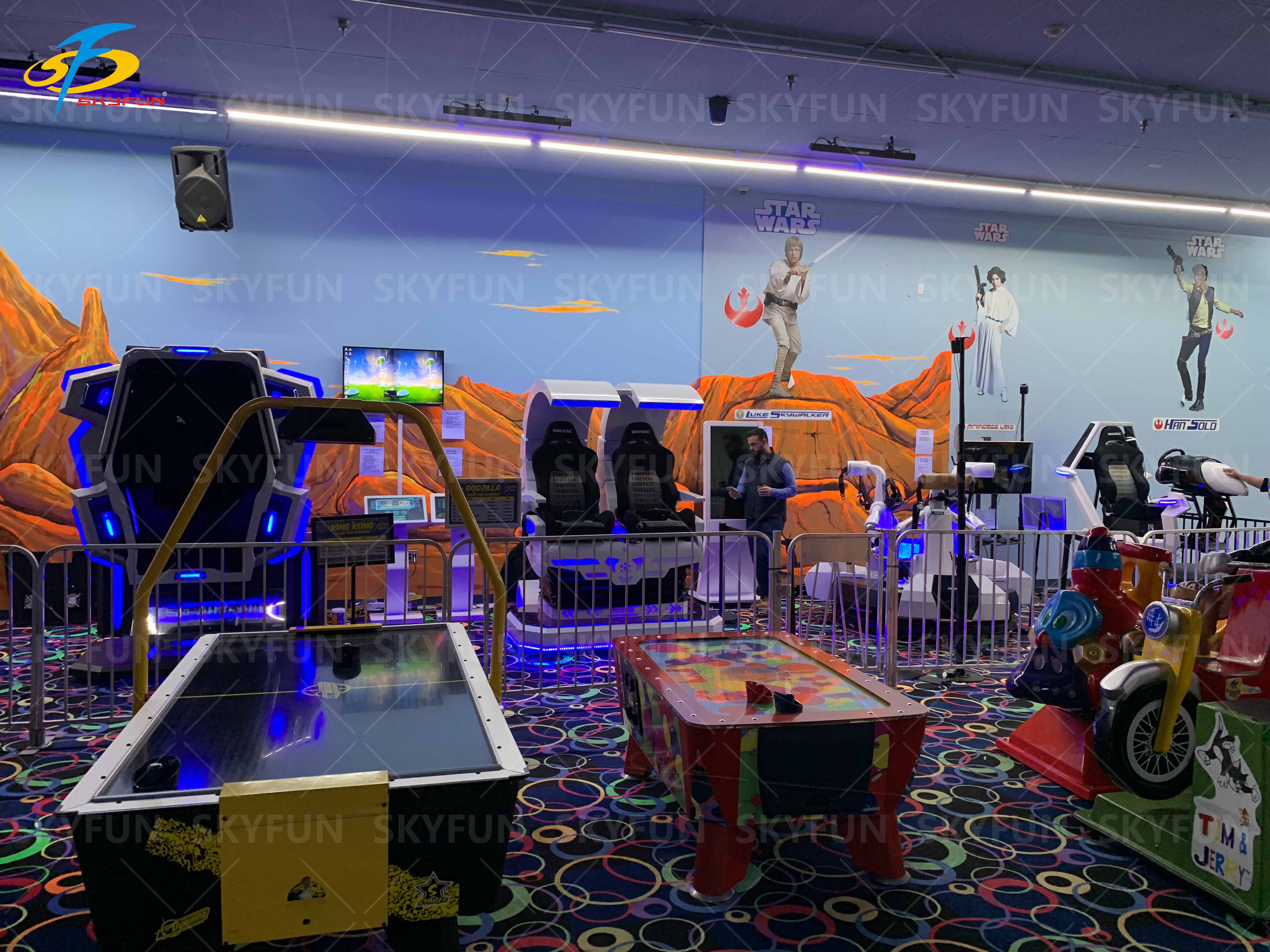 Indoor amusement park opens in Michigan 3