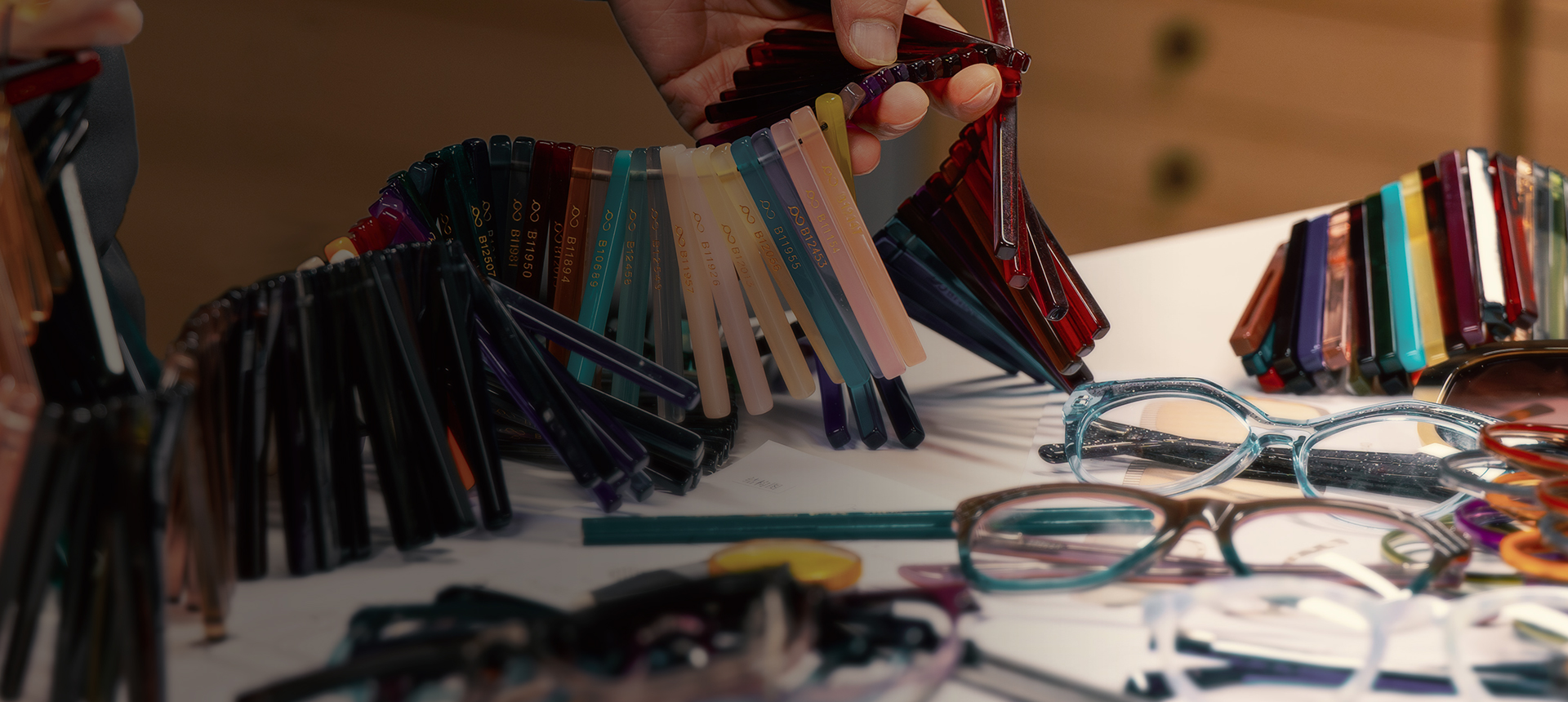Spécialisé dans la conception de lunettes personnalisées