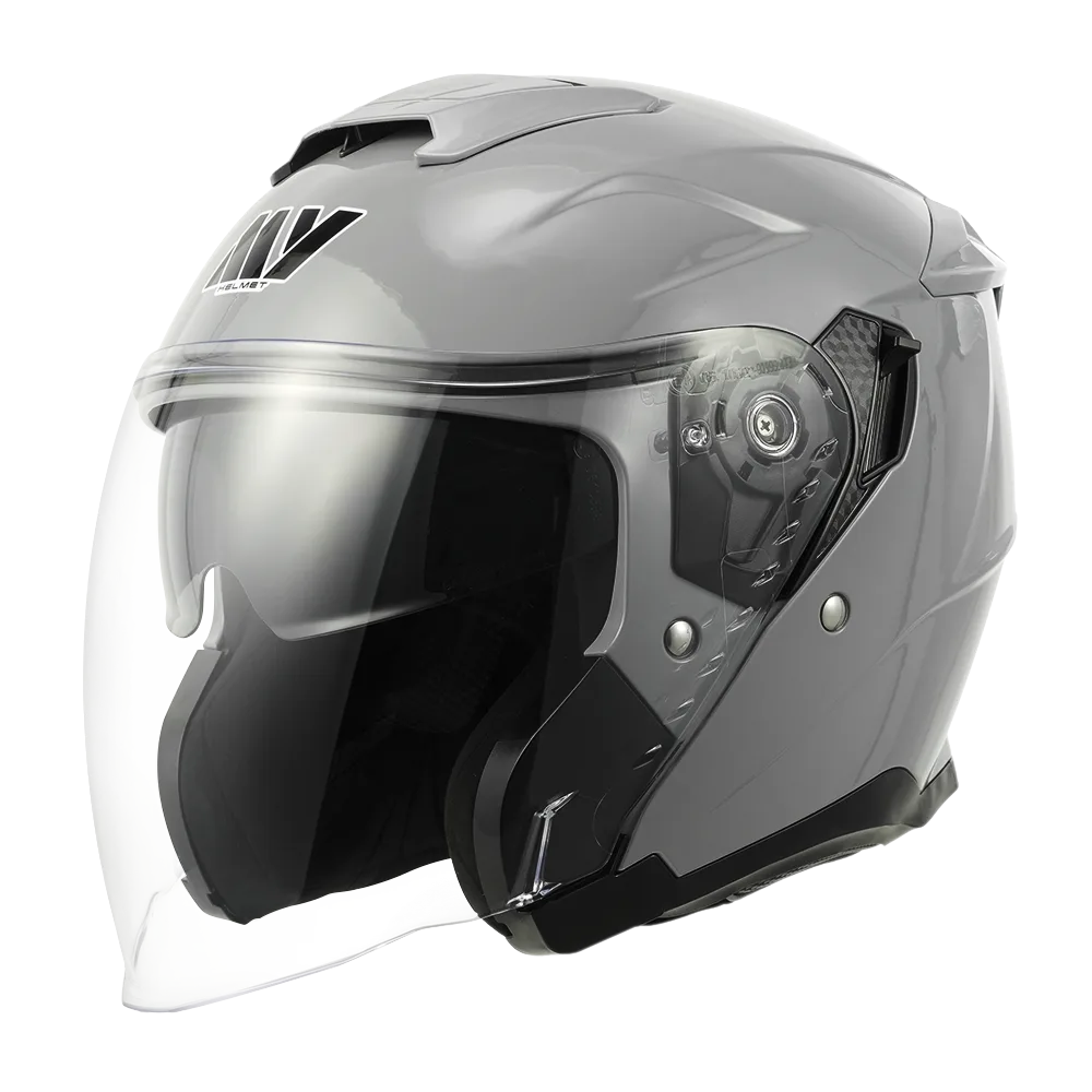 Casco aperto (3/4) MY OF836 con doppia visiera per spostamenti urbani e uscite in moto in tutte le stagioni. 1