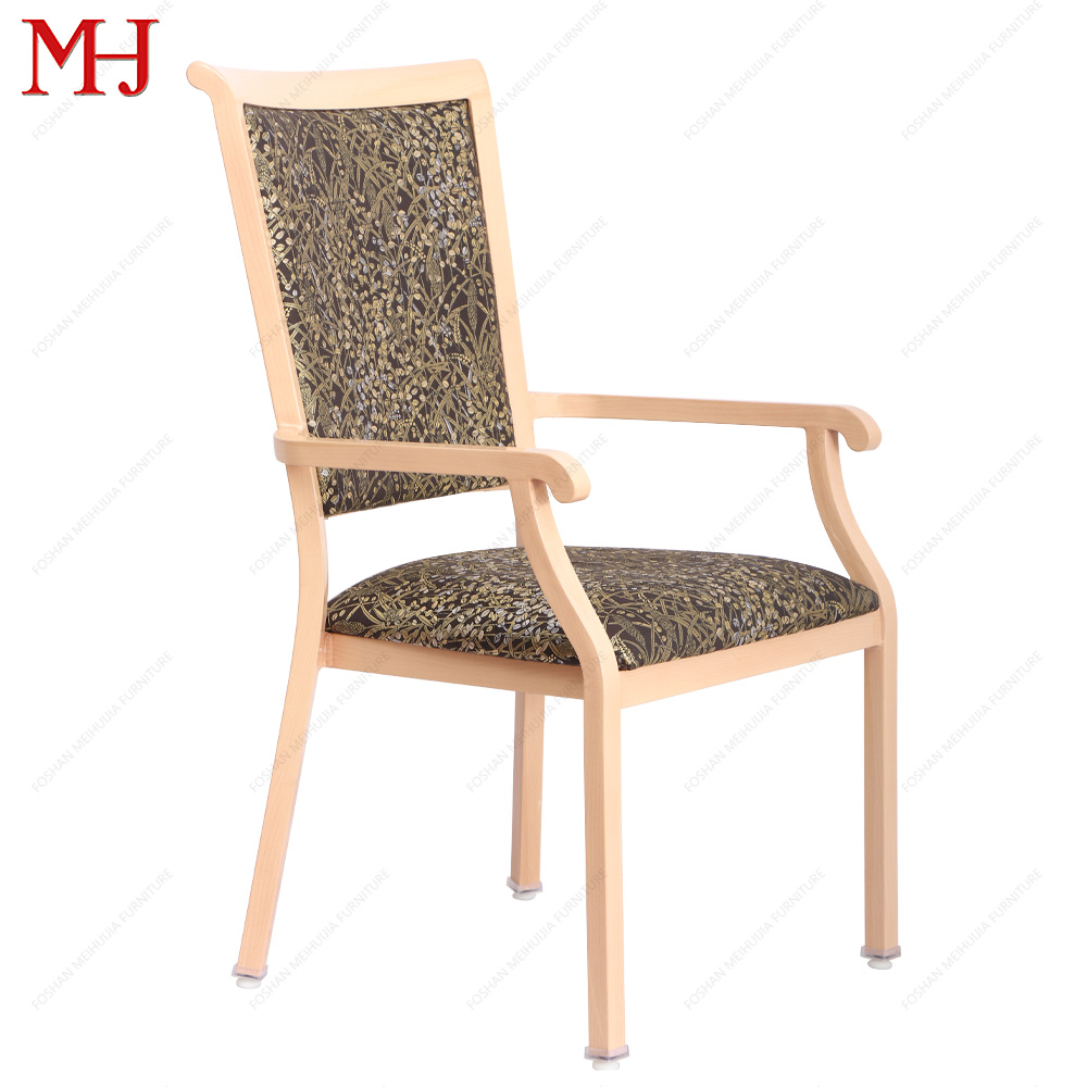High Quality Cushioned Wood Grain Aluminum Armchair Decorated with Exquisite Fabrics 9
