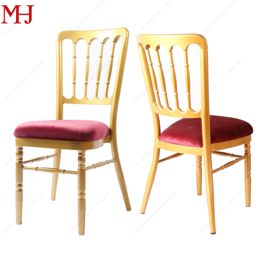 Nordic Modern Design Deluxe Aluminum Dining Chair Napoleon Velvet Restaurant Dining Chair 9