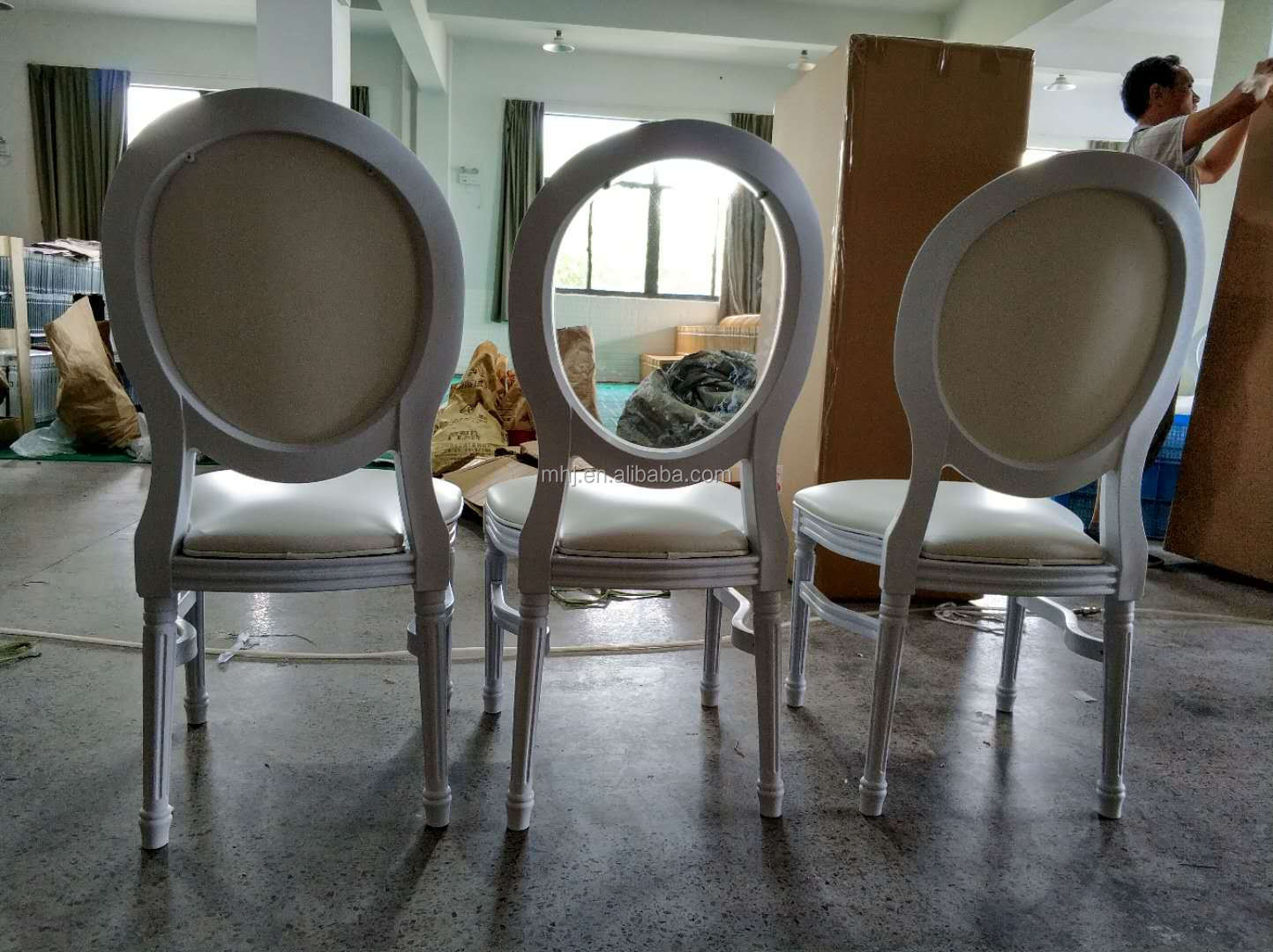 MHJ furniture - Factory Sale Pp White Louis Xv Ghost Wedding Chair With Clear Back Plastic chair and table 13
