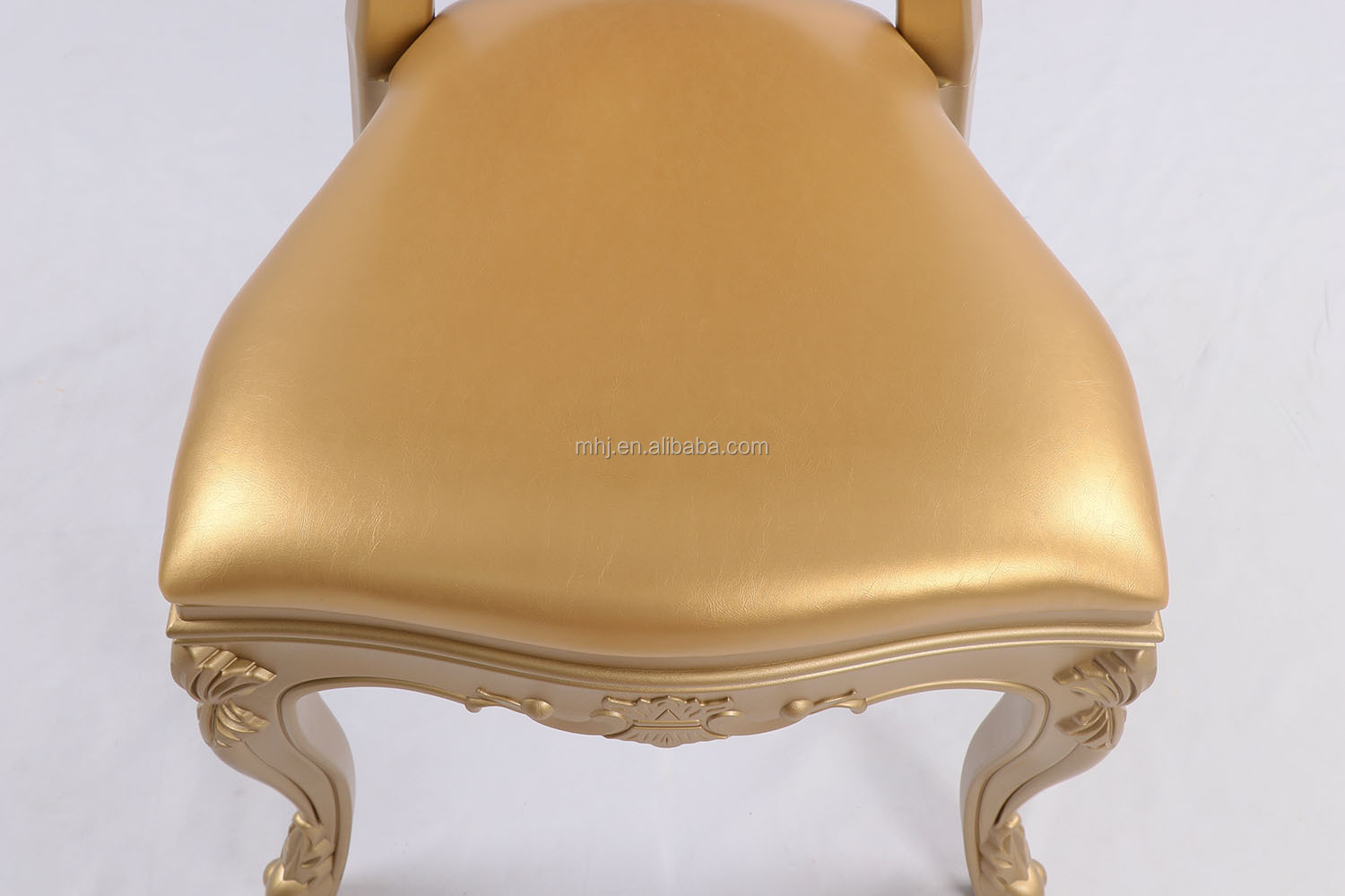 MHJ furniture - Resin Gold Frame Hotel Banquet Louis Dining Wedding Chair Plastic chair and table 13