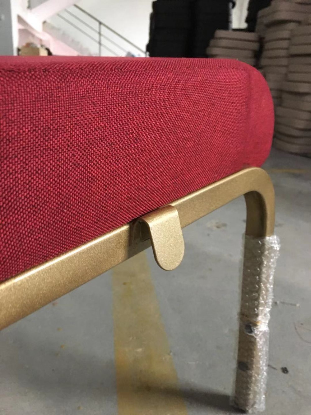 MHJ furniture - Red Fabric Interlocking Padded Church Chair With Back Pocket For Theatre Hall Church Hall Church chair 21