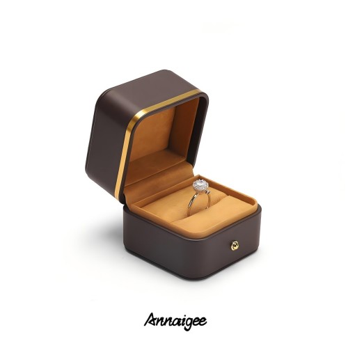 brown leather ring box