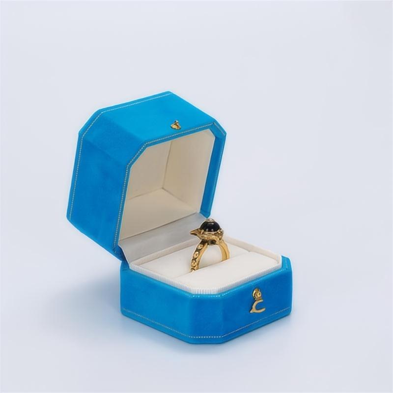 blue velvet jewelry ring box
