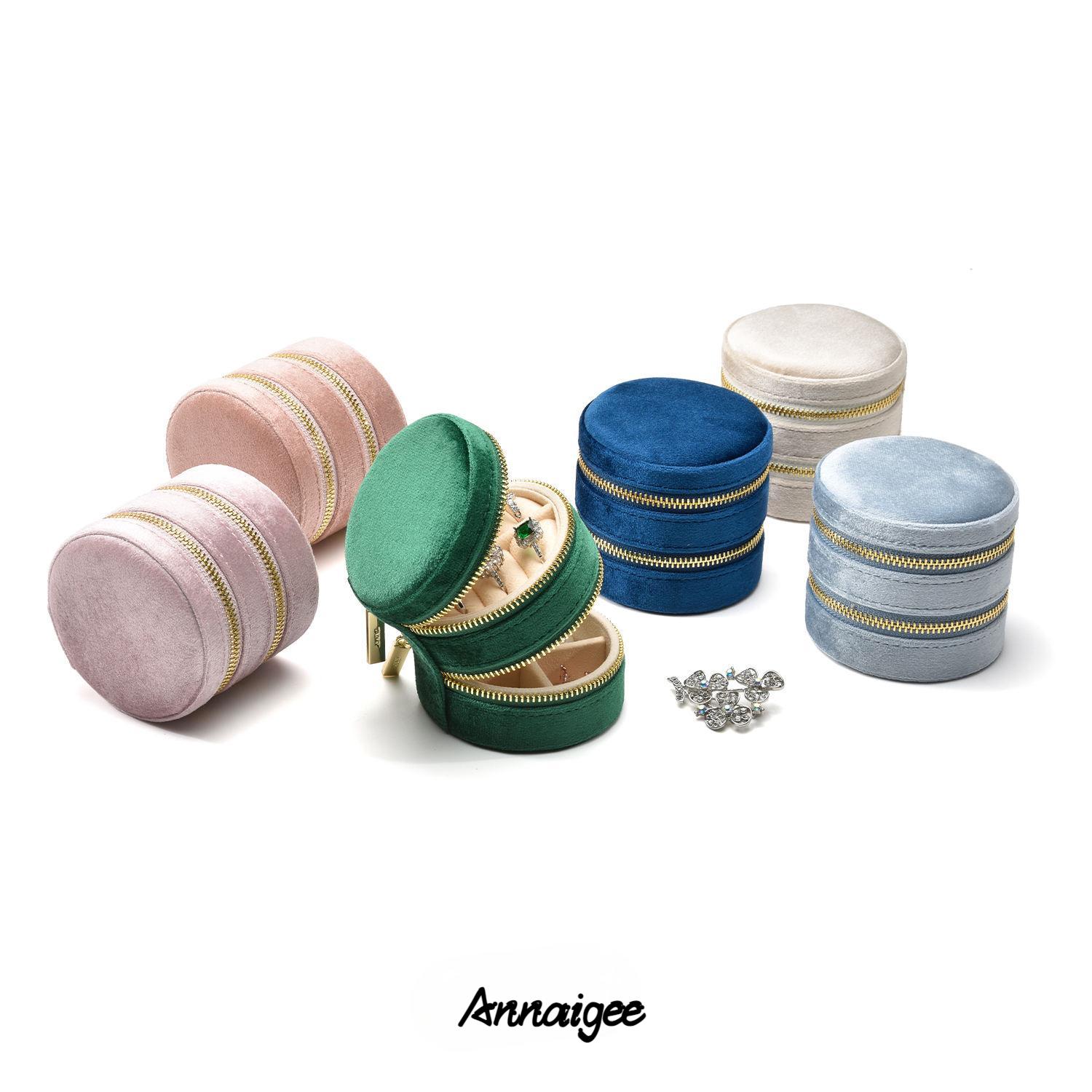 Compact tangle-free velvet travel jewelry organizer with space for necklaces and bracelets