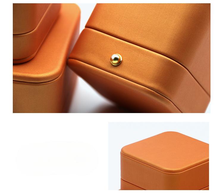 Leather Ring Box Details-3