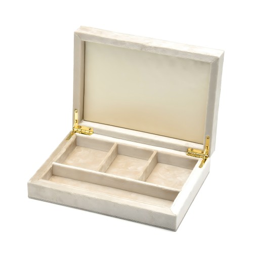 Cream velvet jewelry box
