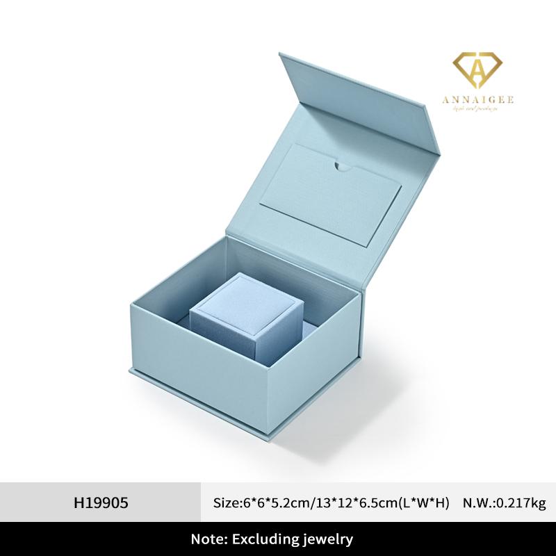 Coffret cadeau magnétique polychrome personnalisé pour bijoux 9