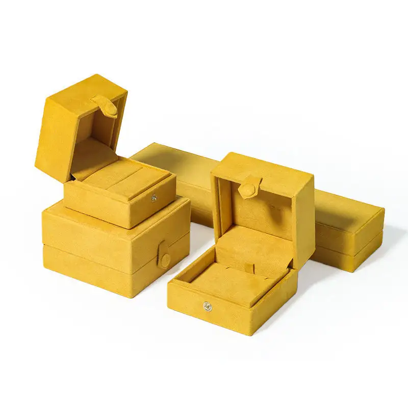 Light Luxury Warm Yellow Sheepskin Velvet Jewelry Packaging 1