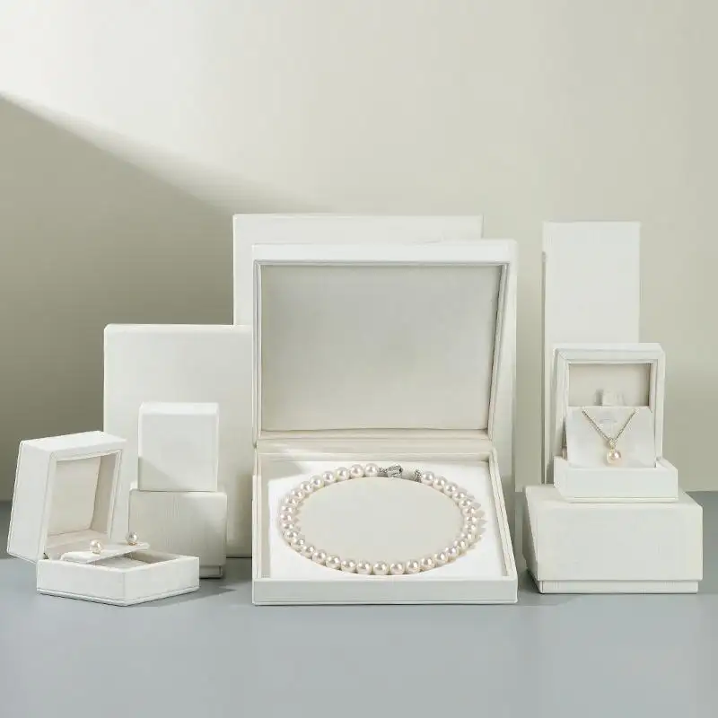 Wholesale Luxury White Velvet Jewelry Ring Earring Bracelet Box 1