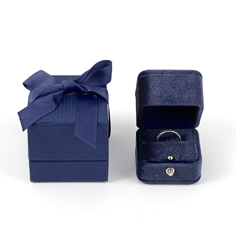 navy blue velvet ring box