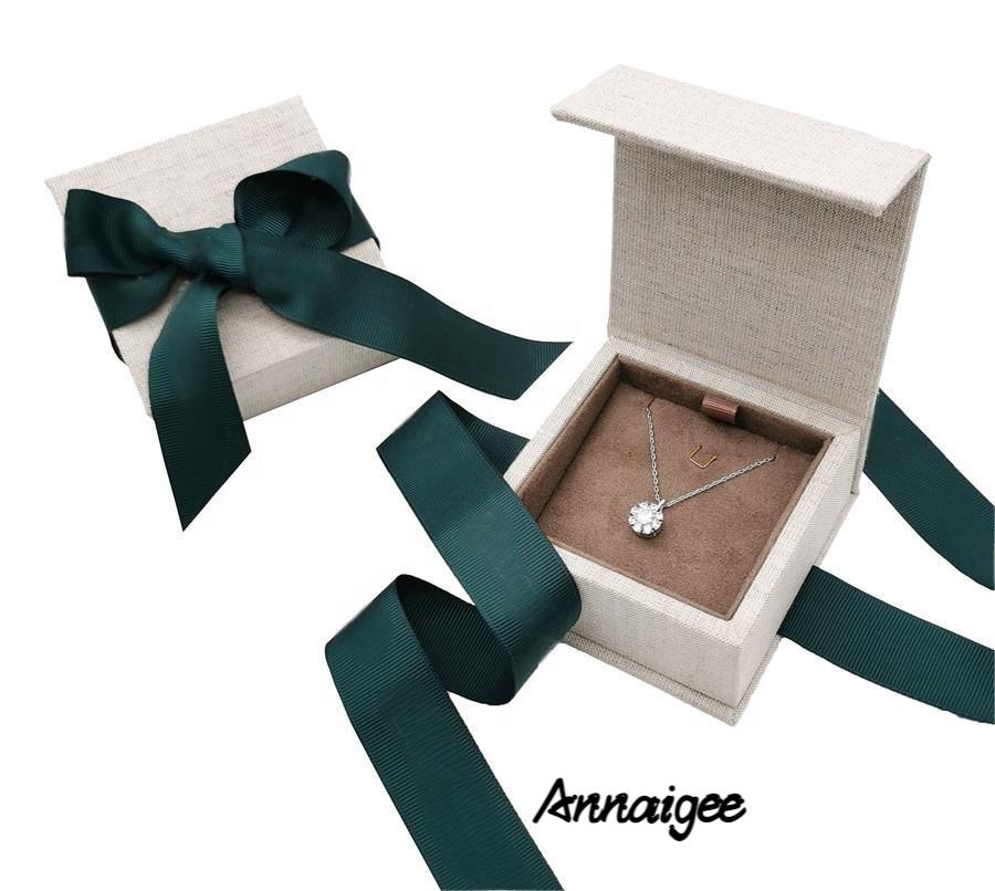  Cajas de regalo magnéticas ecológicas para joyería de Nature Linen al por mayor