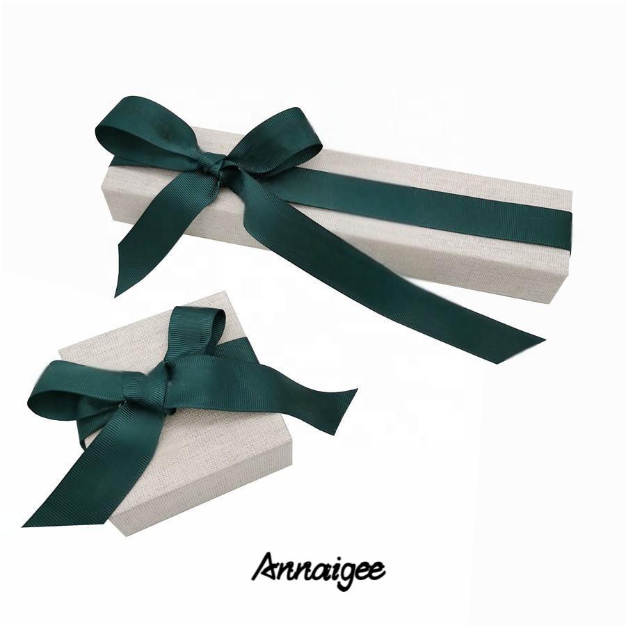  Caja de regalo magnética abatible