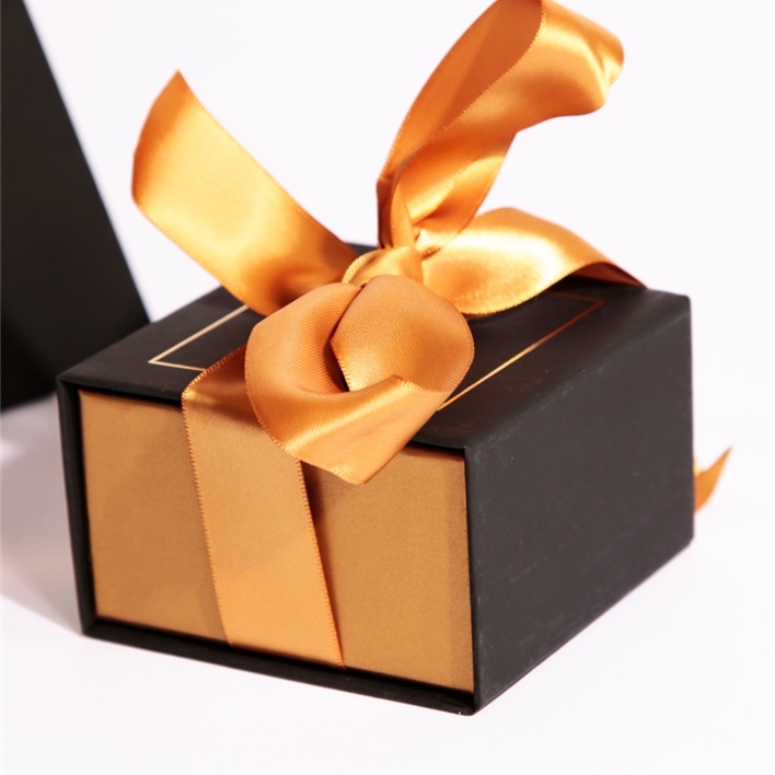 magnetic gift boxes wholesale