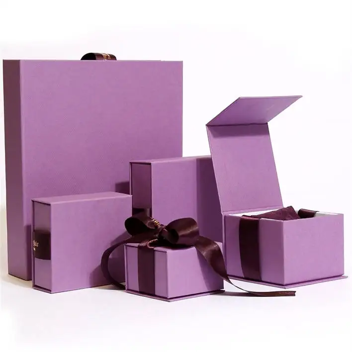 Annaigee | Custom earring organizer box Wholesaler 4