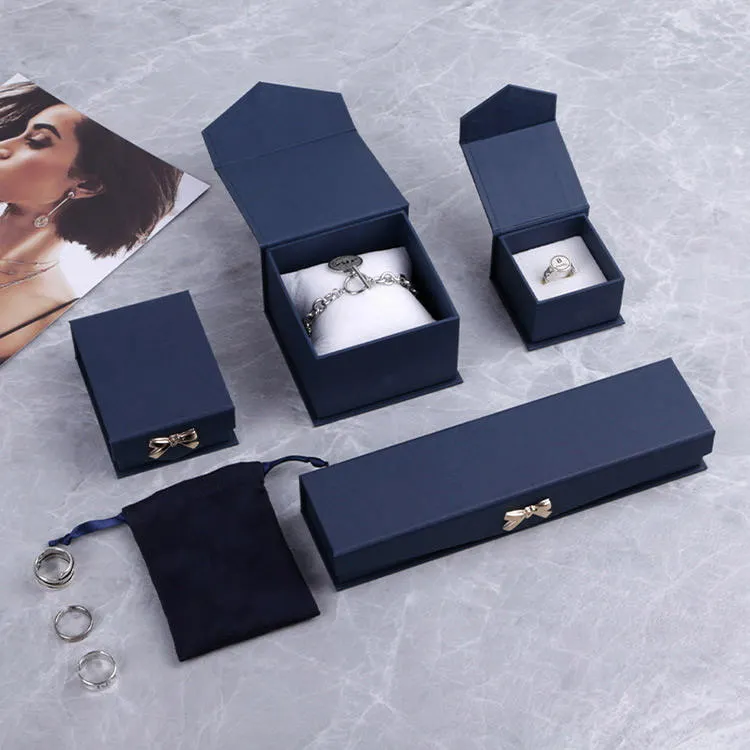 Boîtes à bijoux magnétiques en papier de haute qualité en gros - Annaigee Packing 1