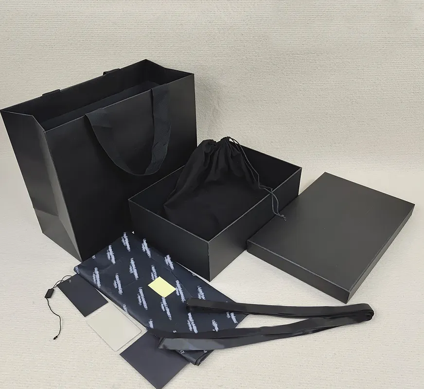 Annaigee - Custom Boxes With Packaging Paper Gift Bags Tissue Paper Wrapping Ribbon Cardboard Boxes For Packaging Box 1