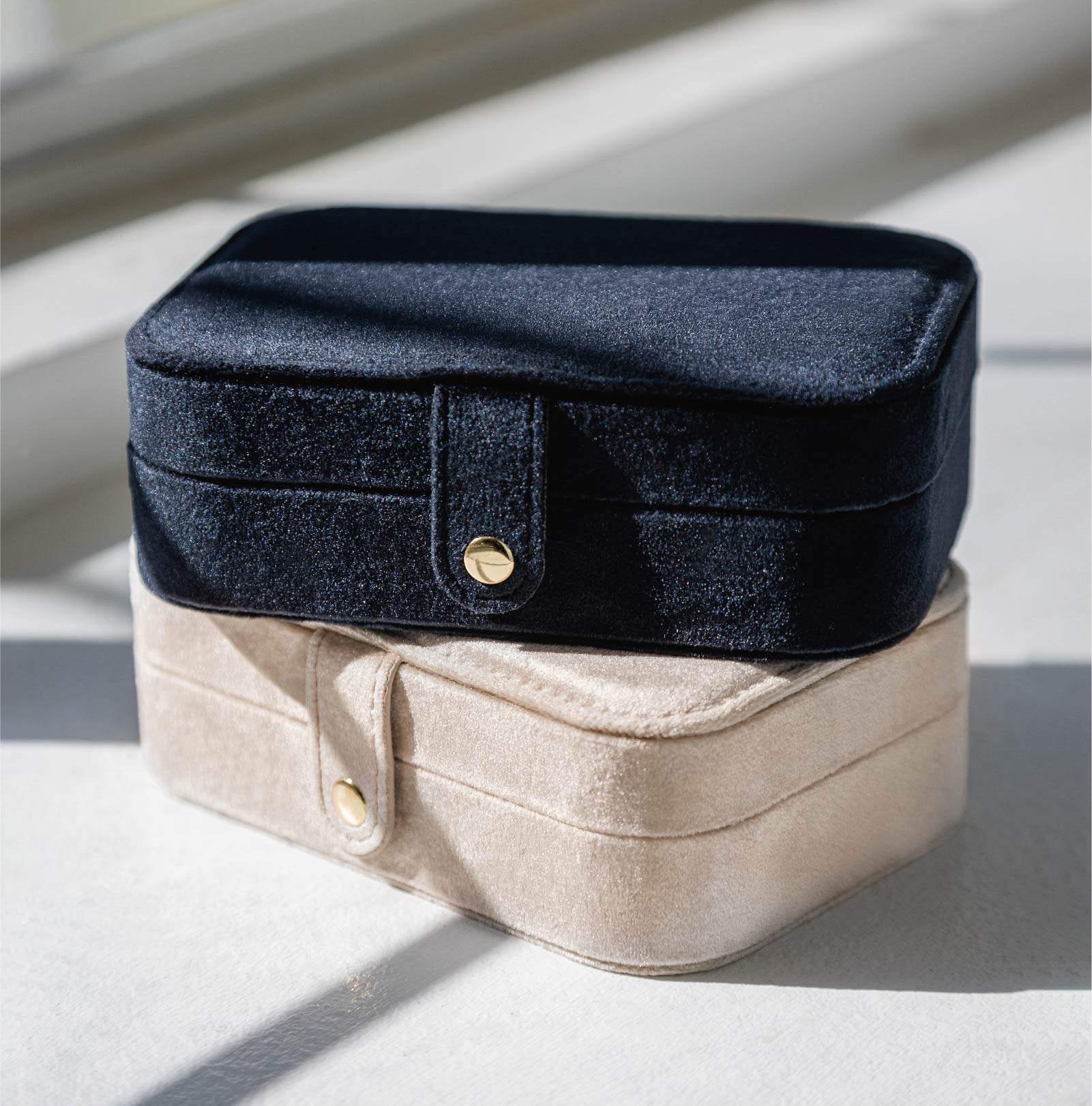 Annaigee - Organizzatore di gioielli personalizzato, astuccio per collane, custodia in velluto, portatile da viaggio, porta gioielli con specchio 12