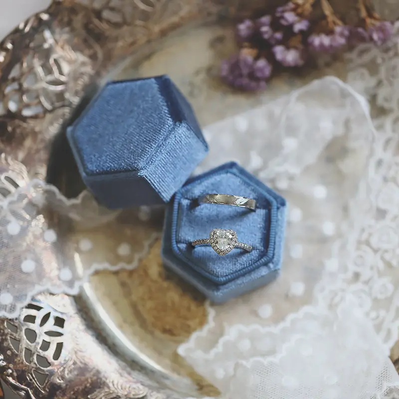Custom green velvet ring box Supplier Manufacturer | Annaigee 4