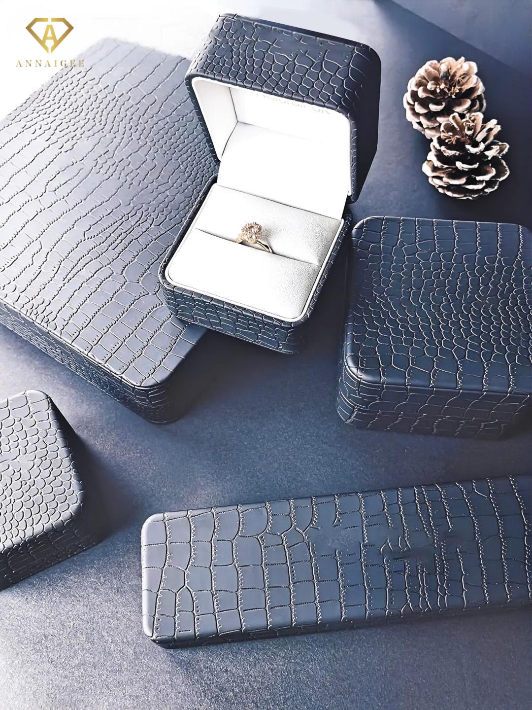 Fabricante de caixas de joias de couro personalizadas | Annaigee Premium Packaging 4