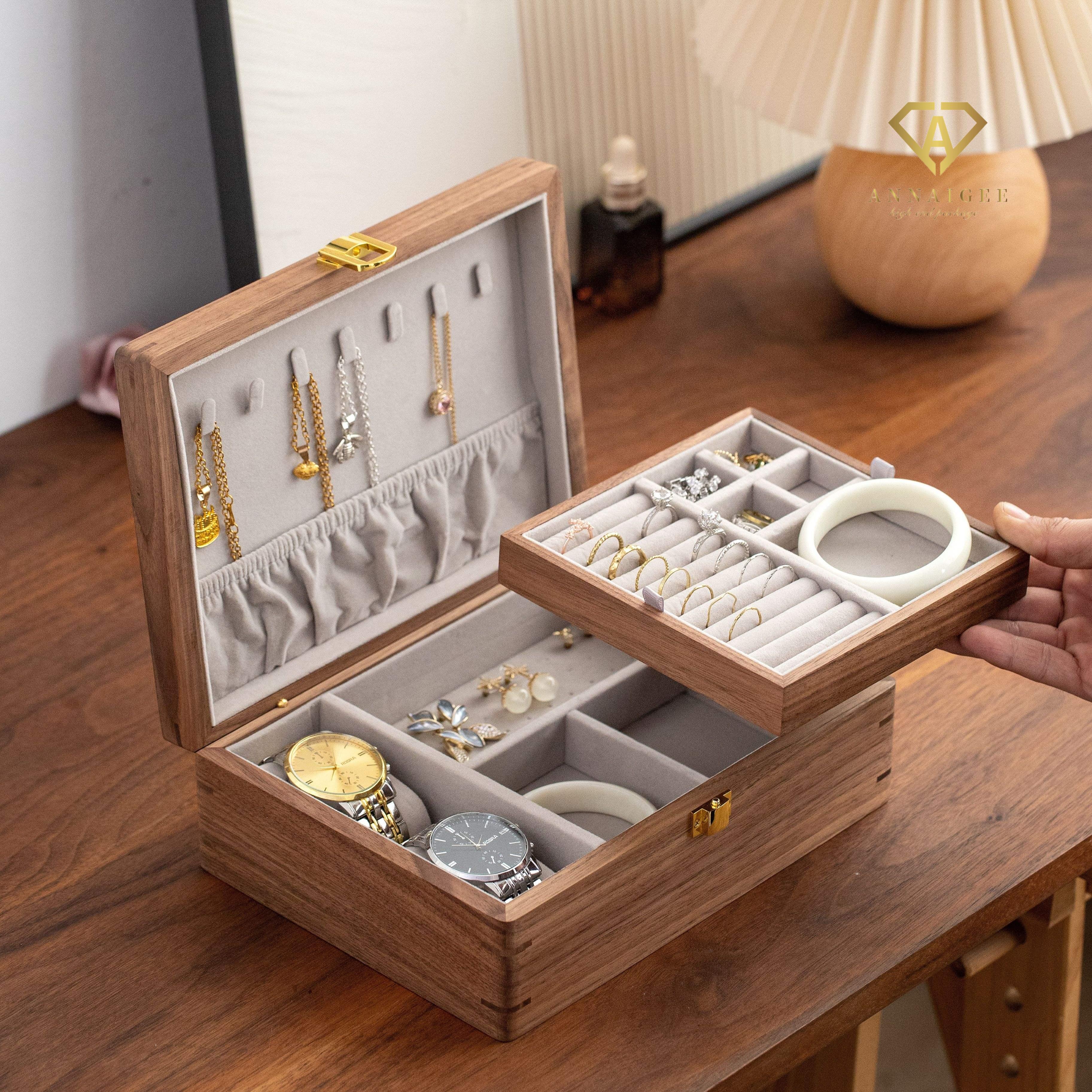 Best Jewelry Boxes for Organized Storage in 2025 1