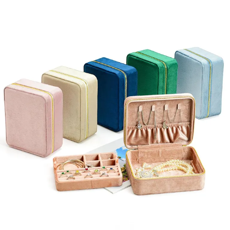 Wholesale Custom Travel Velvet Jewelry Ring Display Storage Case