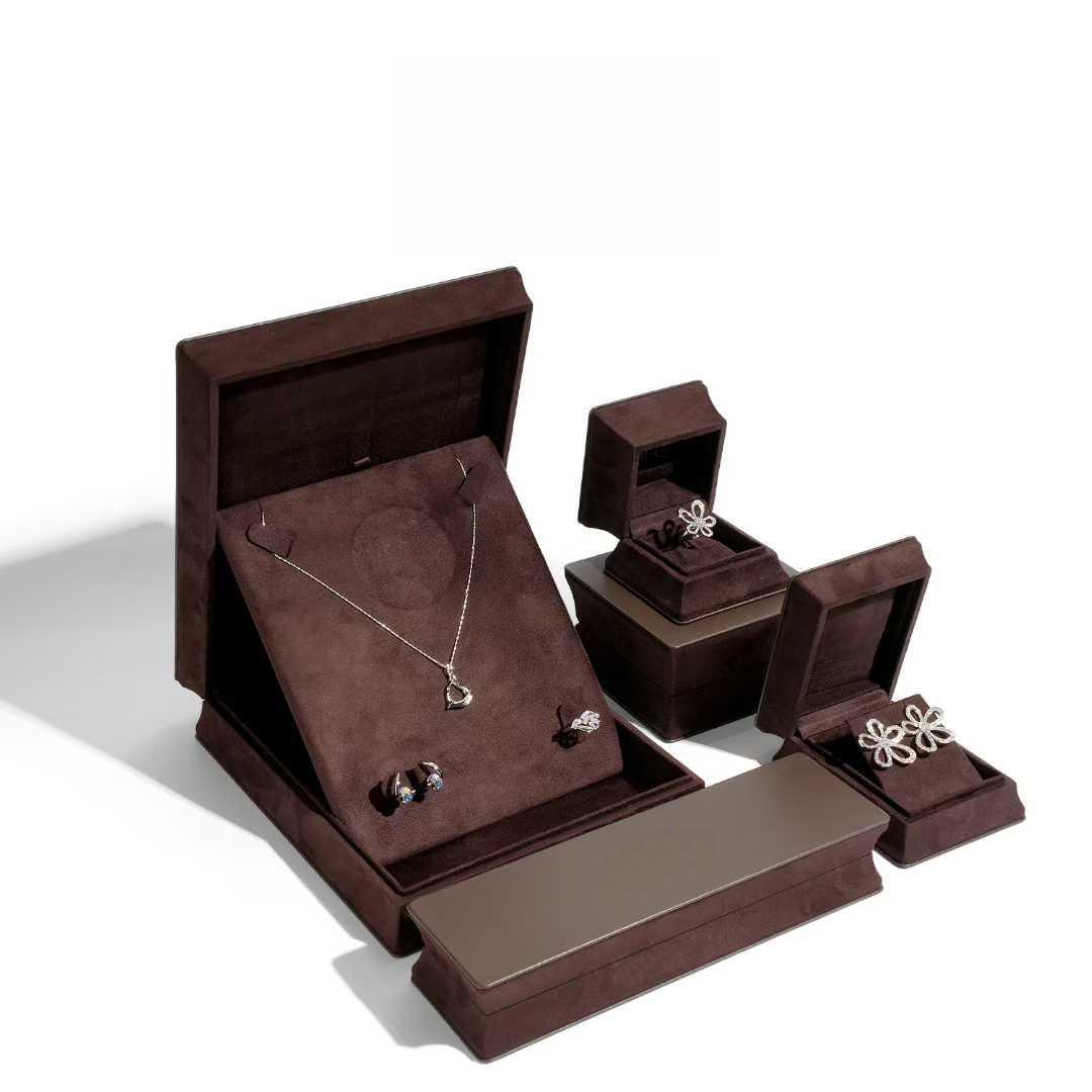 Best Velvet Jewelry Boxes Wholesale | Annaigee Luxury Packaging Expert 2