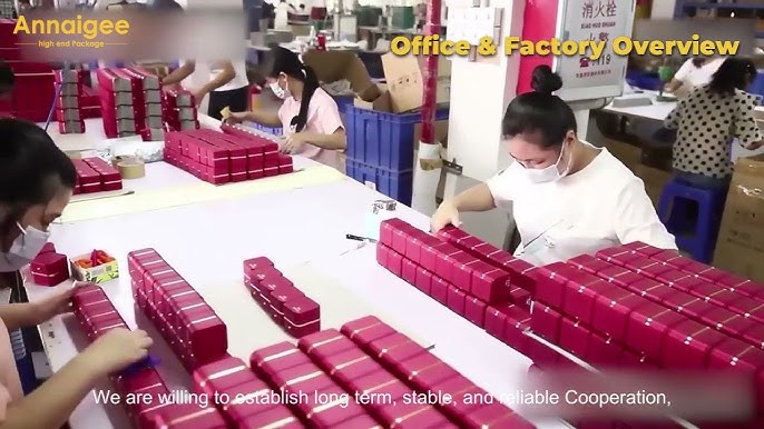 Annaigee custom jewelry box manufacturer