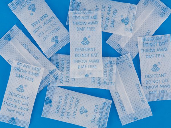 Silica gel desiccant