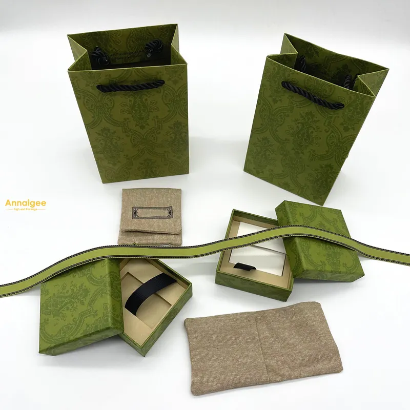 Annaigee | Custom jewelry shopping box Factory 1