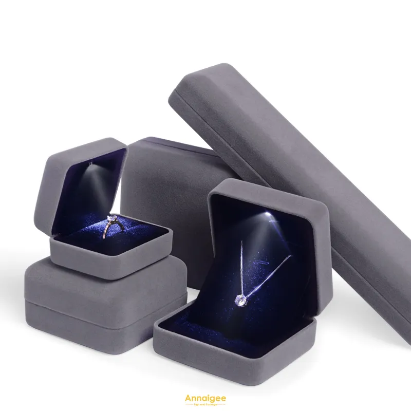 Custom velvet jewelry organizer Supplier Manufacturer | Annaigee 1