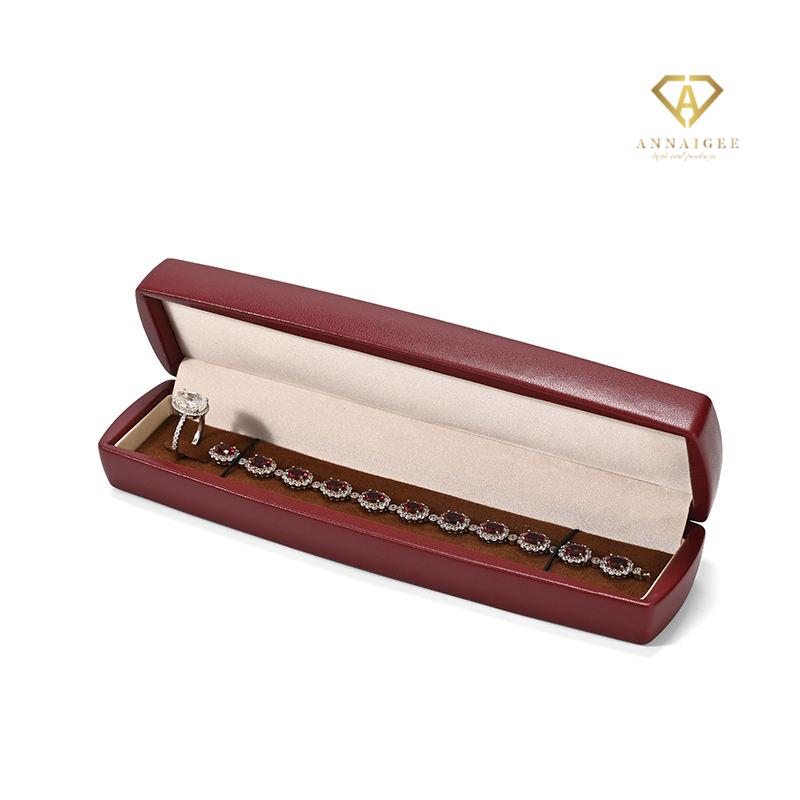 leather long chain box