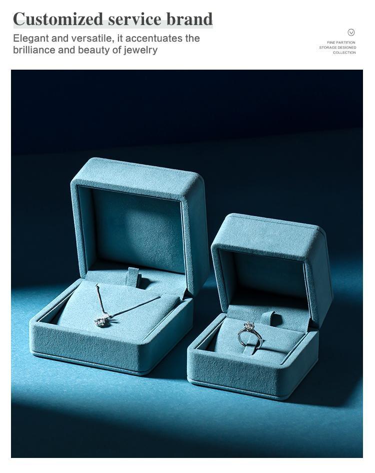 Luxury leather jewelry box